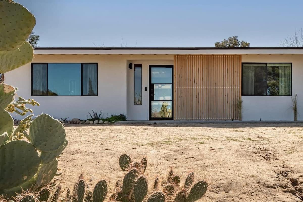 Joshua Tree - Le Tout Petit W Hot Tub Dış mekan fotoğraf